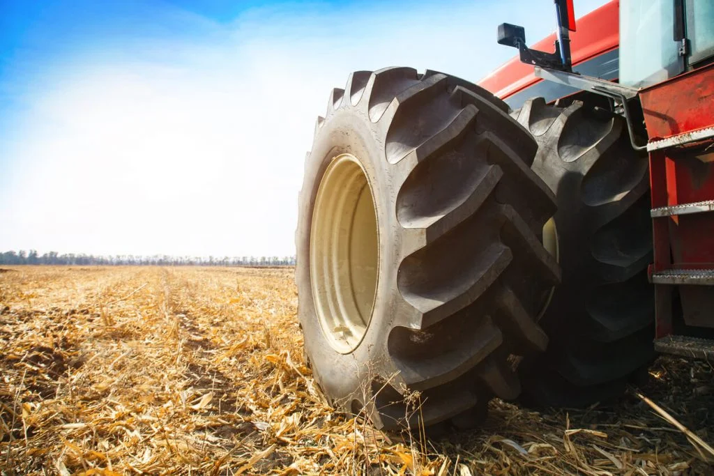 tipos-de-pneus-agricolas_GF_pneus